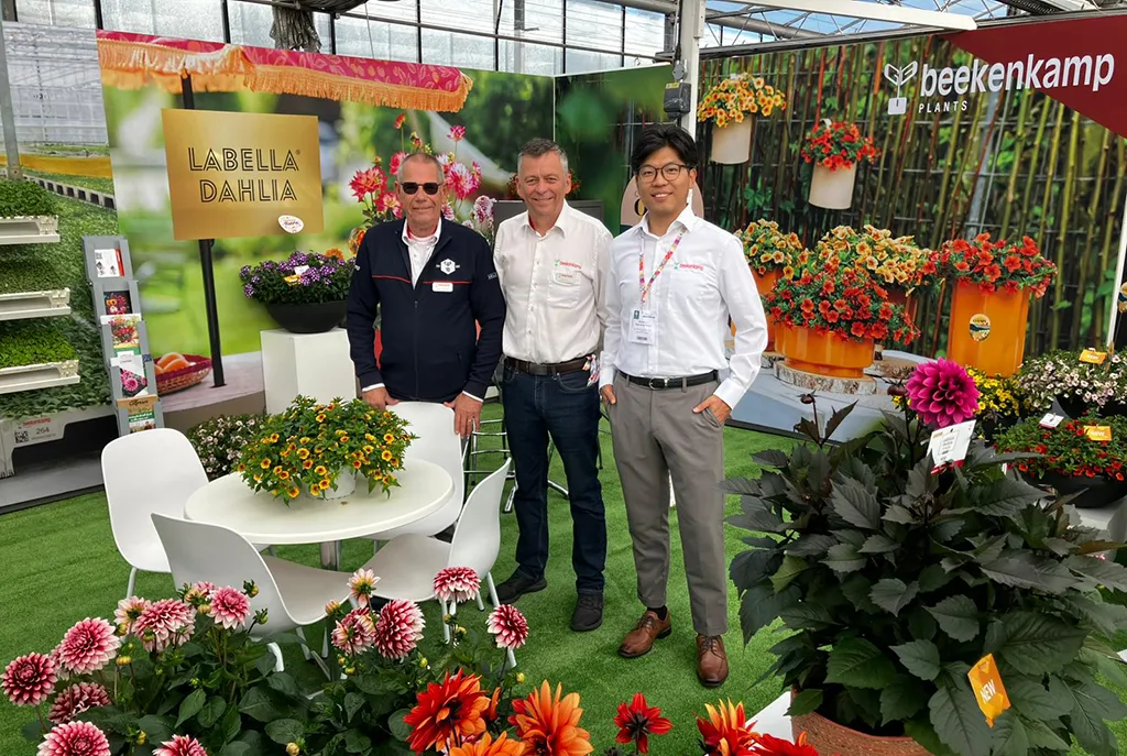 Groepsfoto met collega's van Beekenkamp op Four Oaks 2025