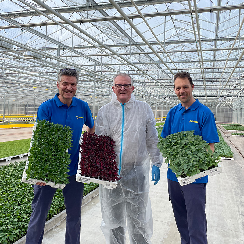 Wilke Goeman, Marc Driessen and Joost van Dijk with our BKX-tray-vierkant