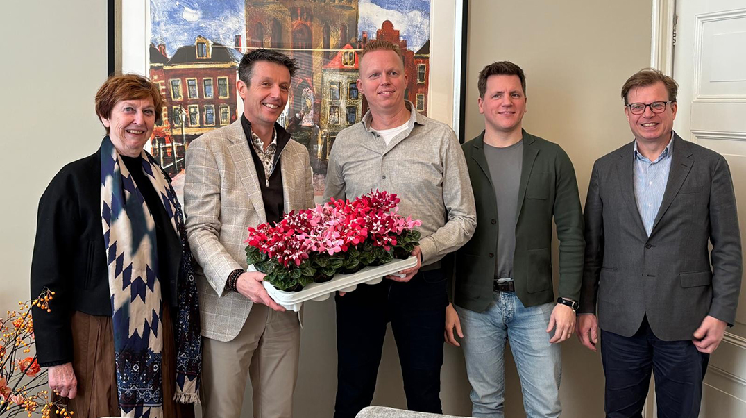 An Beekenkamp en Fons van der Vleuten met Schoneveld.